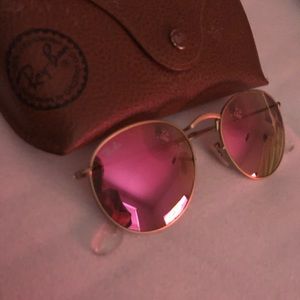 Ray Ban circle pink glasses